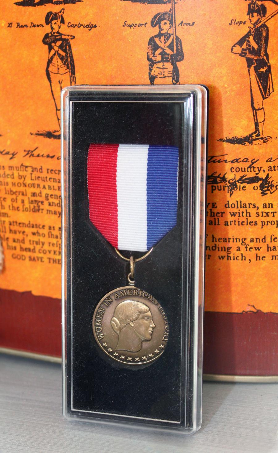 DAR medal